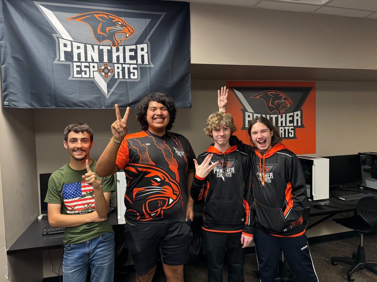 We’re thrilled to announce that our OG Esports players swept the competition last night, securing 1st, 2nd, 3rd, and 4th places in our section! <a href="/OGSD_Esports/">Oak Grove Panther Esports</a>
Kaden Thomas
Jose Perez
John Freeman
Jaden Neal
#OGsports #OnToState #OakGroveRVI #ogr6