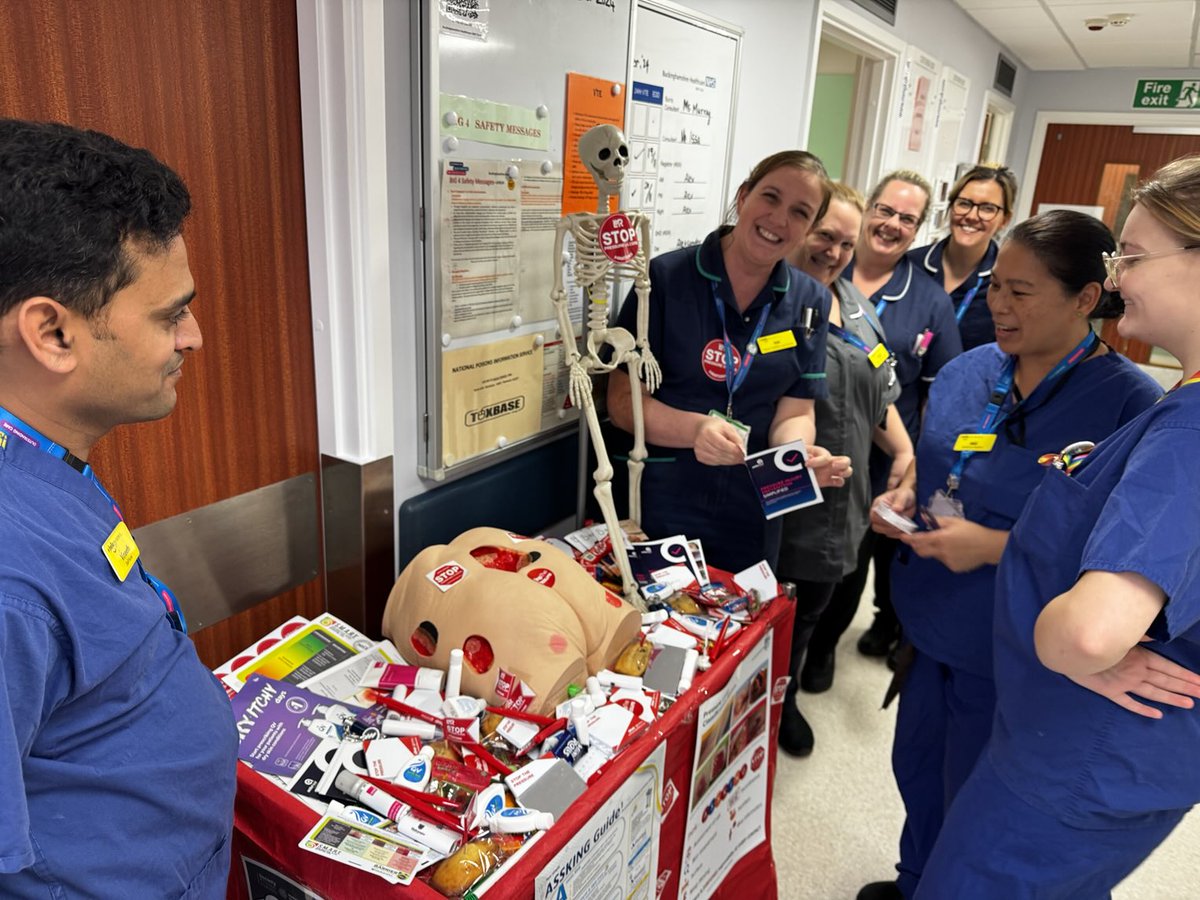 Burns Unit Stoke Mandeville Hospital (@burnsunitbht) on Twitter photo The Burns Unit were visited today by our lovely #tissueviability team. Always good to have a reminder have a reminder about the importance of pressure area care! #STOPTHEPRESSURE #stopthepressure2024 <a href="/BucksHealthcare/">Buckinghamshire Healthcare NHS Trust</a> The Burns Unit were visited today by our lovely #tissueviability team. Always good to have a reminder have a reminder about the importance of pressure area care! #STOPTHEPRESSURE #stopthepressure2024 <a href="/BucksHealthcare/">Buckinghamshire Healthcare NHS Trust</a>
