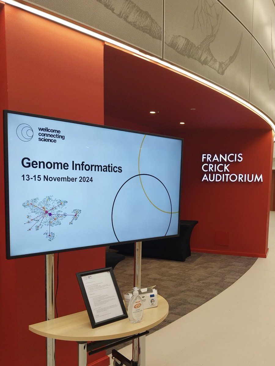 rashi_krishna_'s tweet image. Attended #GenomeInformatics24 last week at the @wellcomegenome campus. Had a great time learning about all the cool tools being developed for genomic research. 🧬 💻

p.s. presented a poster about uLMS genomics as well! 📊