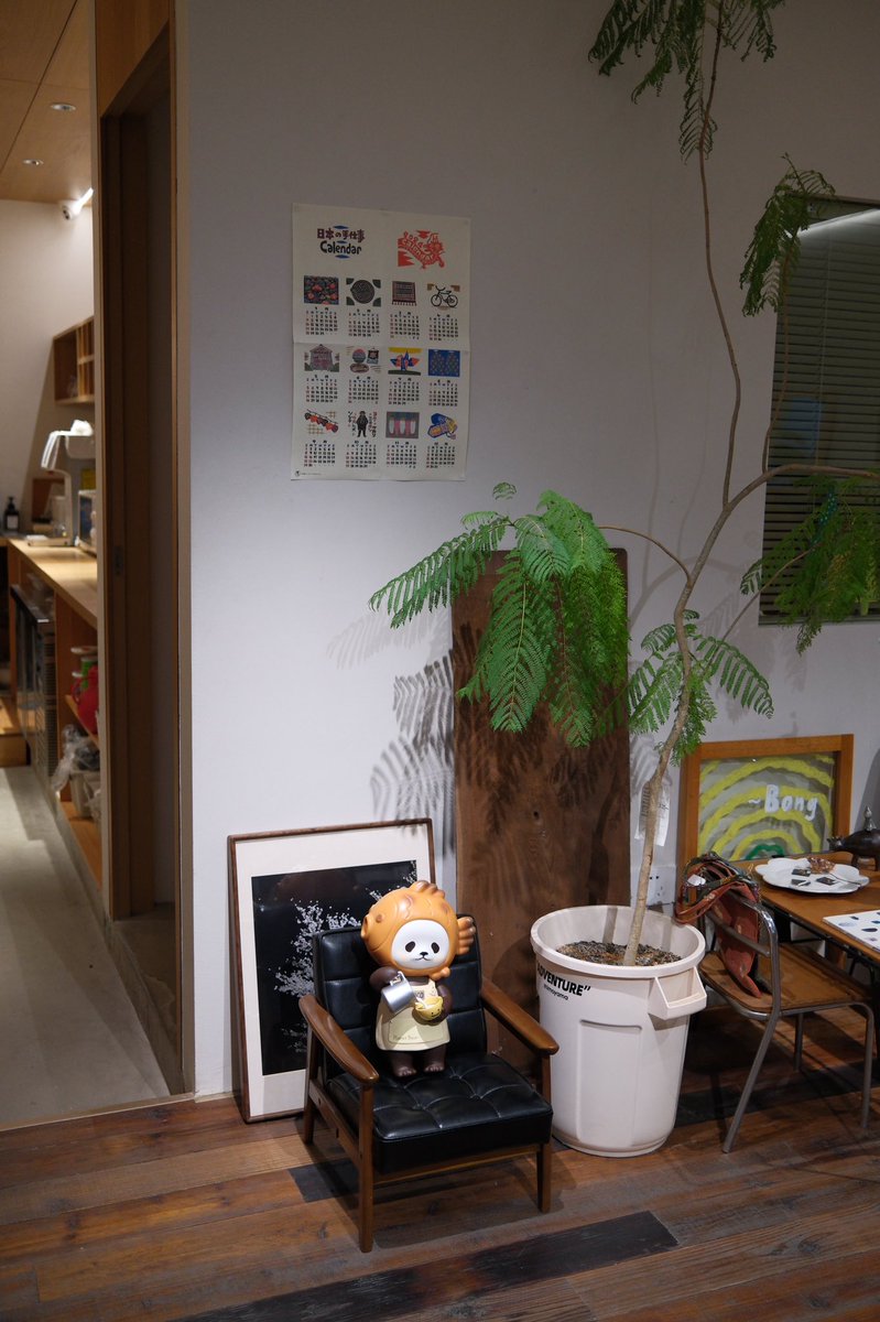 CandyPan04's tweet photo. 朋友的店，非常棒的手帳周邊專賣，每個角落都很漂亮的空間。 https://t.co/hXYLP0kPqo