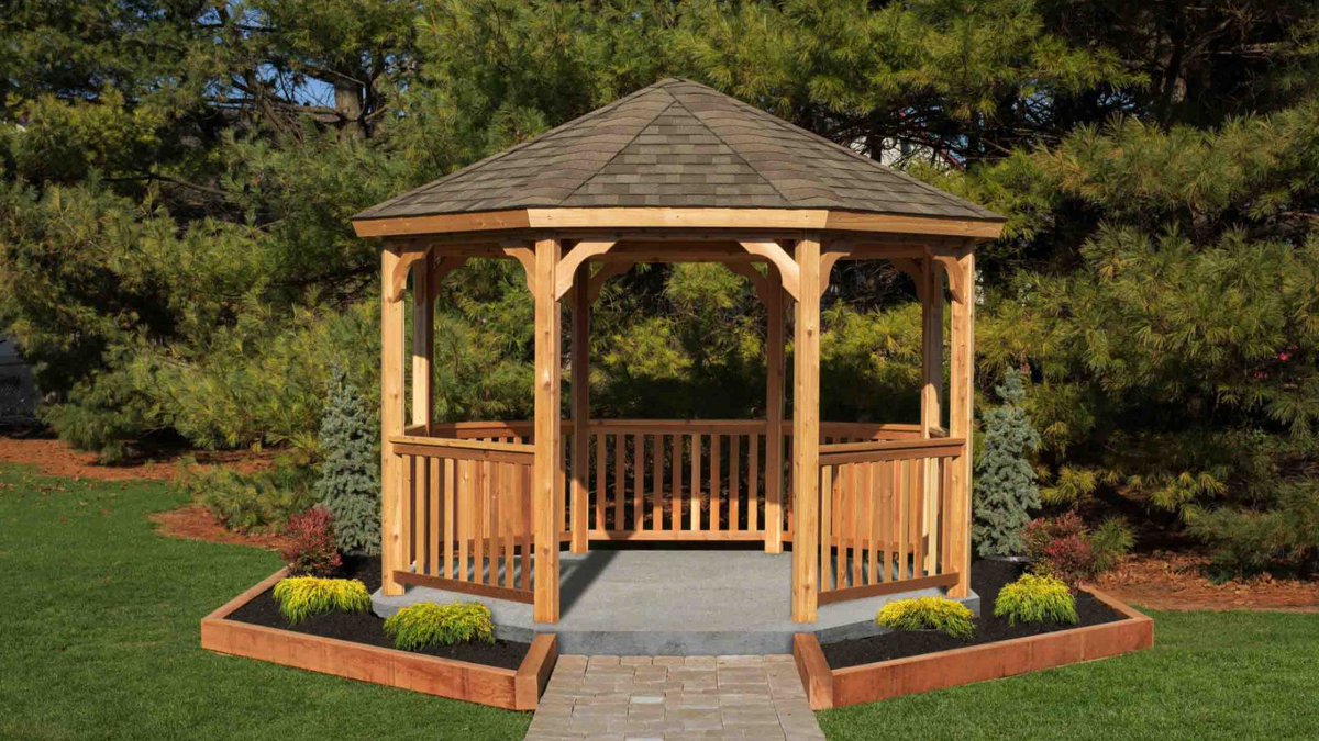 ColoresTree's tweet image. A beautiful yard begins with thoughtful design and expert execution. My yard landscaping services transform ordinary spaces into extraordinary retreats. Contact me for innovative solutions!
#YardLandscaping #ColoresTreeService 
treeservicesaromas.com/contact