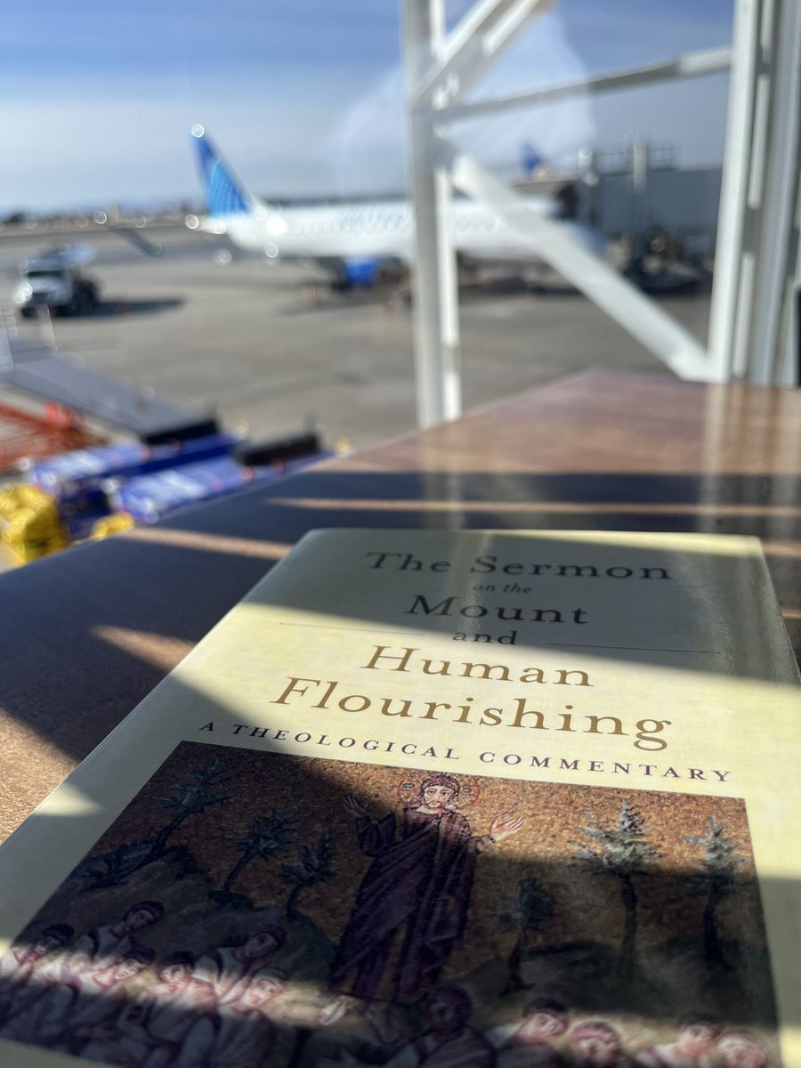Josiahcsmith's tweet photo. Some light airport reading provided by @DrJTPennington https://t.co/SMDFHoQxsg