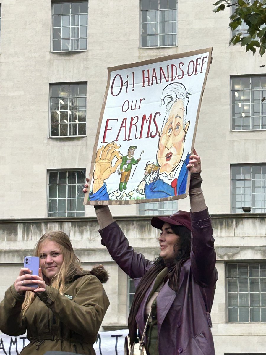 What a day in London, standing shoulder to shoulder with thousands of fellow farmers #SaveFamilyFarms #FarmersRally #BackBritishFarmers