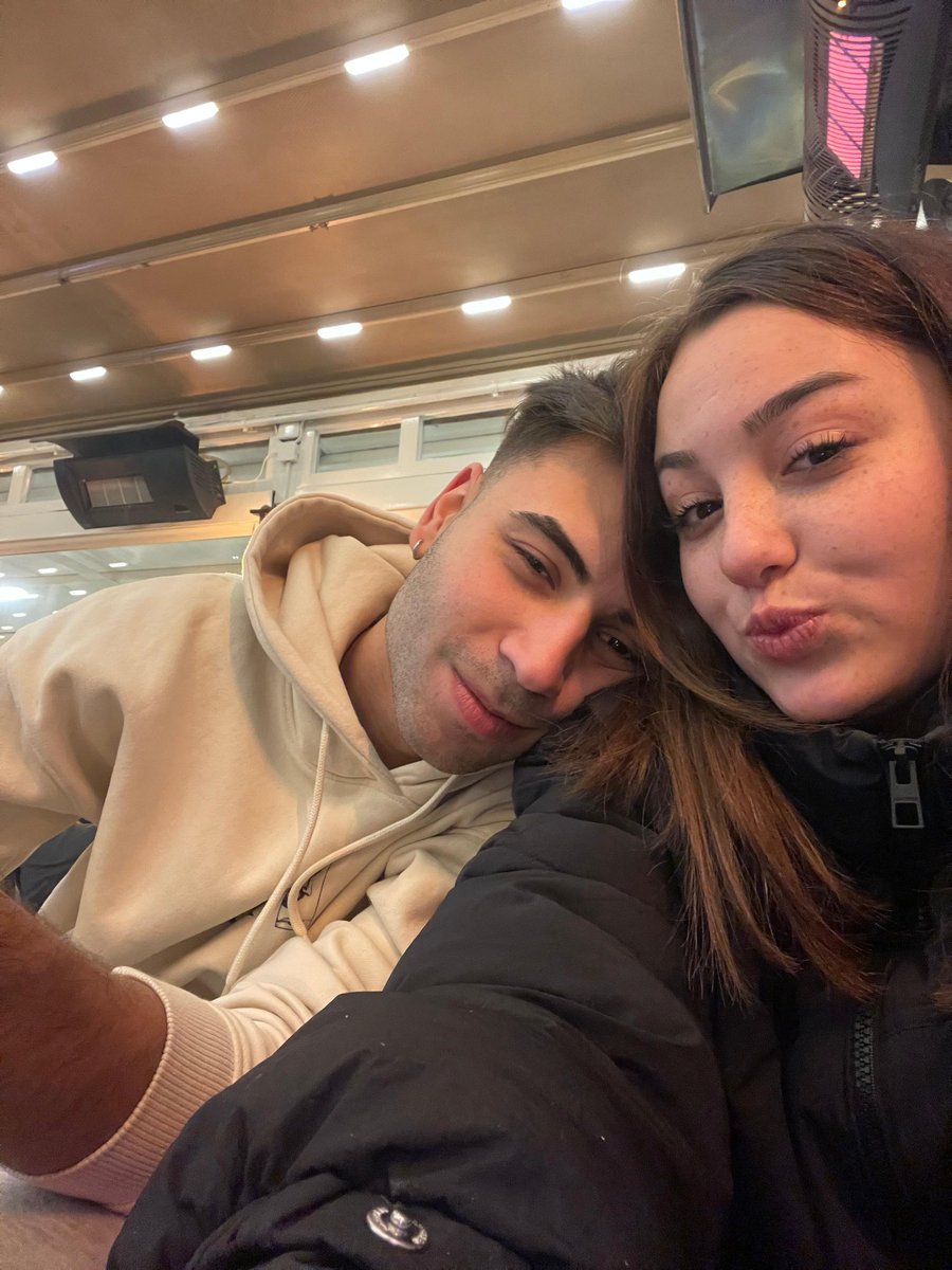 ahh bakışları hayatımın nakaratı