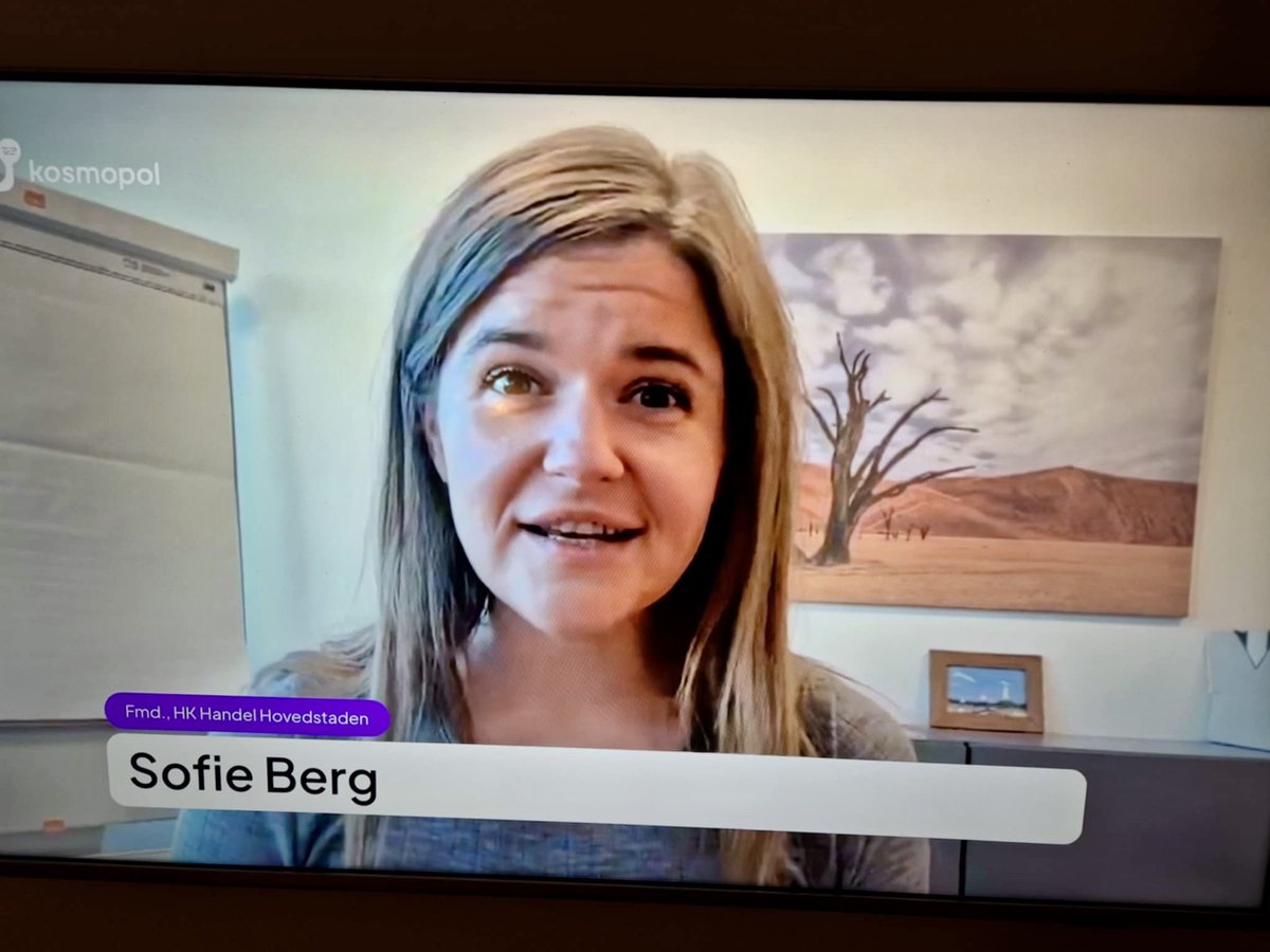 Endnu en ny historie om overfusninger og grænseoverskridende adfærd for butikspersonalet. Taler om hvad vi kan gøre for at klæde vores medlemmer på. Men allermest - så ku’ de kunder, der gør det, overveje at opføre sig ordentligt🫣💁‍♀️ 19:30 på <a href="/tv2kosmopol/">TV 2 Kosmopol</a> #arbejde #smiltilkassen