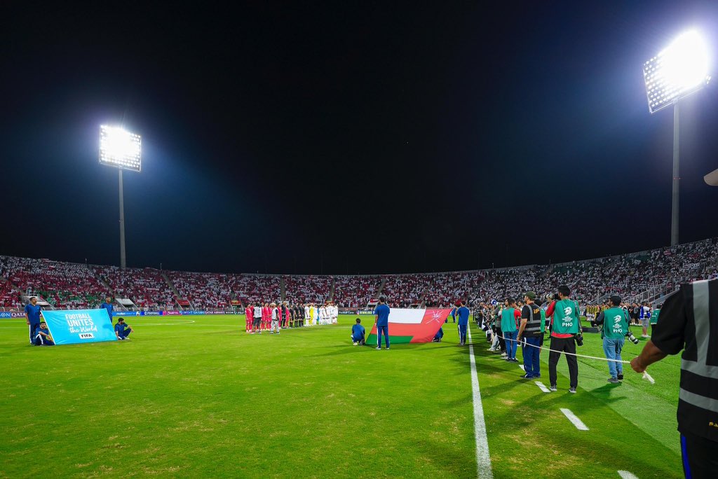 football_li5's tweet photo. 🚨 الحضور الجماهيري لمباريات منتخب عمان في ملعب مجمع السلطان قابوس:

27 ألف متفرج ضد كوريا الجنوبية 
26 ألف متفرج ضد العراق 
26 ألف متفرج ضد الكويت
21 ألف متفرج ضد فلسطين

ملعب ليس بقد الطموح 
منتخب ليس بقد الطموح 
مع ذلك 100 الف متفرج عماني! 🇴🇲❤️

 هاردلك لشعب عمان العزيز. https://t.co/q1hyvUUSXG