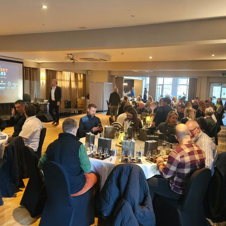 Larkfire tweet media