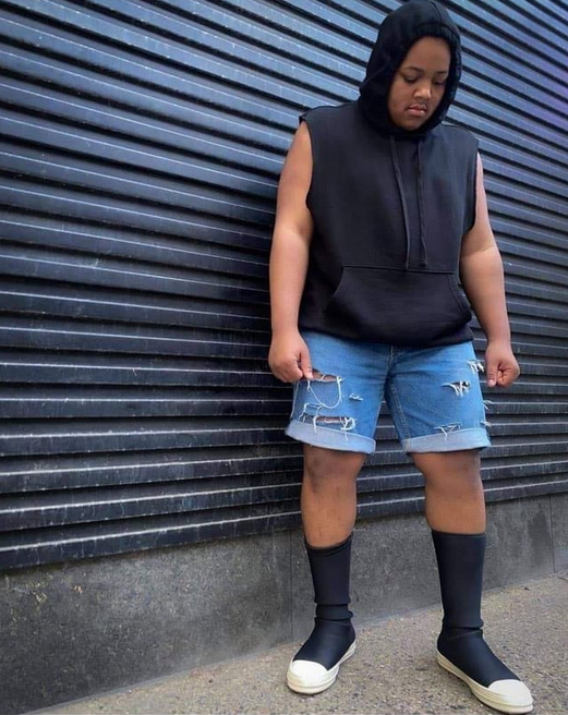 NukeBushwick's tweet photo. my outfit today #waywt https://t.co/cVi1n10tnv