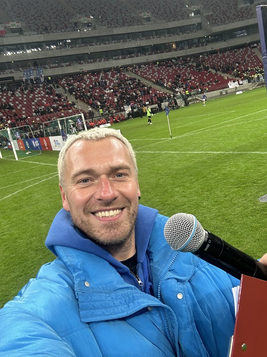 Gabor (@grzeje) on Twitter photo Z Podwórka na Stadion - tym razem #NaMikrofonie!
Piękne emocje najmłodszych piłkarek i piłkarzy.
#AktywnaSzkoła
<a href="/SPORT_GOV_PL/">Ministerstwo Sportu i Turystyki</a> Z Podwórka na Stadion - tym razem #NaMikrofonie!
Piękne emocje najmłodszych piłkarek i piłkarzy.
#AktywnaSzkoła
<a href="/SPORT_GOV_PL/">Ministerstwo Sportu i Turystyki</a>