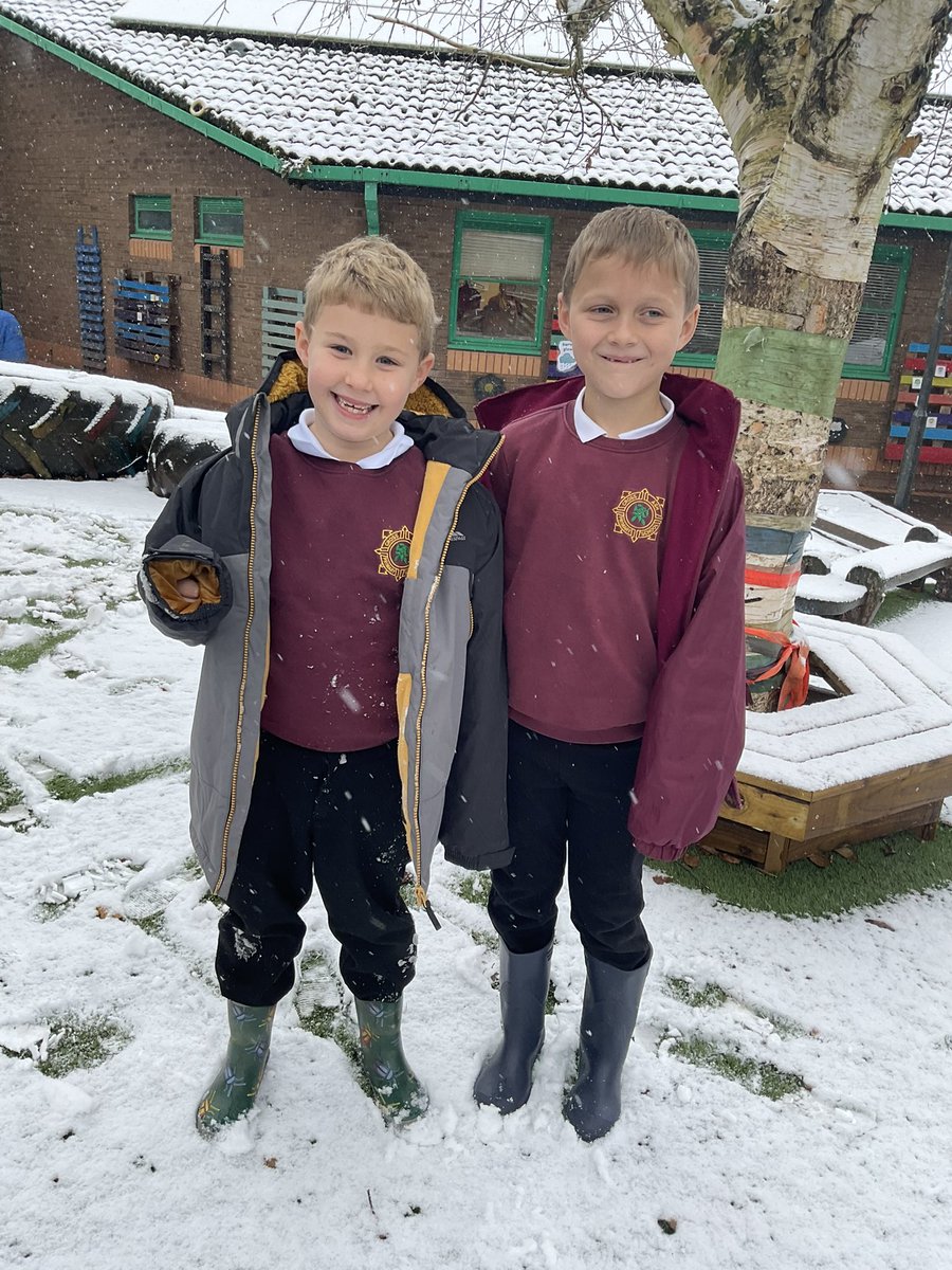 Blwyddyn 2 Cross Ash tweet media