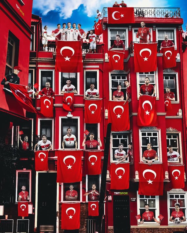 buraksezen__'s tweet image. İnancımız TAM 🇹🇷💪 
Haydi #Türkiye 

Karadağ - Türkiye 
#BizimÇocuklar #MNETUR