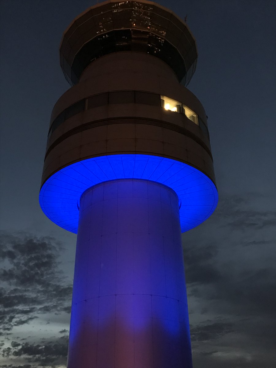 Toronto Pearson tweet media