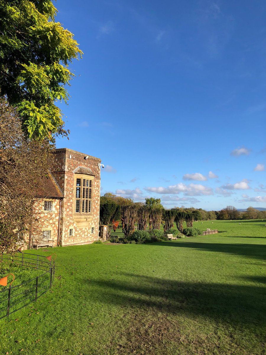NckWn's tweet photo. A few pictures of Glyndebourne  with @A_C_E_Tours. https://t.co/KWCJc8K1Hj