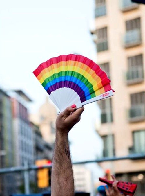 evabaror's tweet photo. La #XarxaSAI #LGBTI+ és un servei públic, integral, de qualitat i proximitat per a les persones q ho necessiten. Ja existeix als principals municipis metropolitans. Ara toca #Barcelona: la seva implementació a la capital ha de ser una #prioritat en l'agenda política del mandat!👇 https://t.co/6Kt1mEPPij