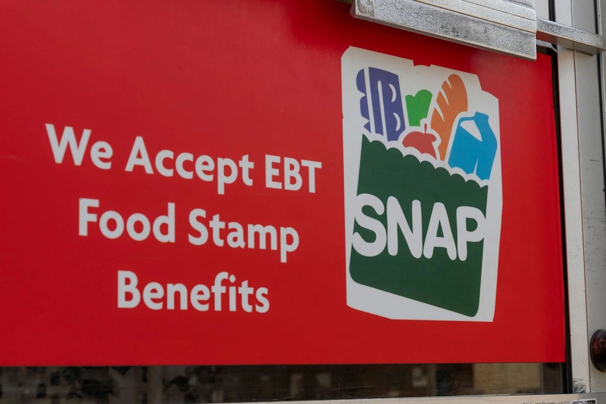 Tim Inklebarger (@inklebarger) on Twitter photo Big changes could be coming for the Supplemental Nutrition Assistance Program (SNAP), which faces new scrutiny as the incoming Trump Administration searches for ways to slash the federal budget to offset tax cuts in 2025. - <a href="/SN_news/">Supermarket News</a>
bsky.app/profile/timink… Big changes could be coming for the Supplemental Nutrition Assistance Program (SNAP), which faces new scrutiny as the incoming Trump Administration searches for ways to slash the federal budget to offset tax cuts in 2025. - <a href="/SN_news/">Supermarket News</a>
bsky.app/profile/timink…