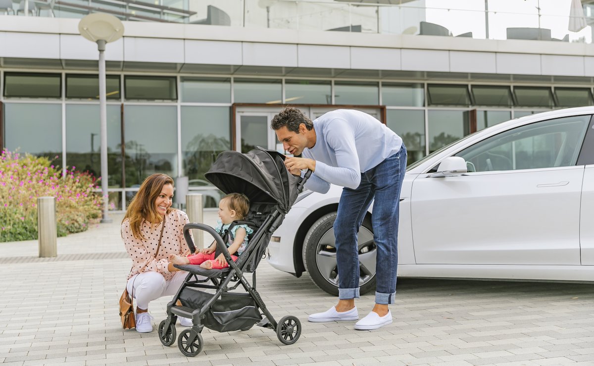 inglesinausa's tweet image. {Black Friday sale} Peekaboo! 🙈👀 Don’t miss our Black Friday baby gear sale: - 30% off Quid stroller ($199) &amp;amp; - 20% off My time highchair ($199). Shop now on inglesina.us, while supplies last.
-
#BabyWellness #Inglesina #QuidStroller #BabyEssentials #AirplaneStroller