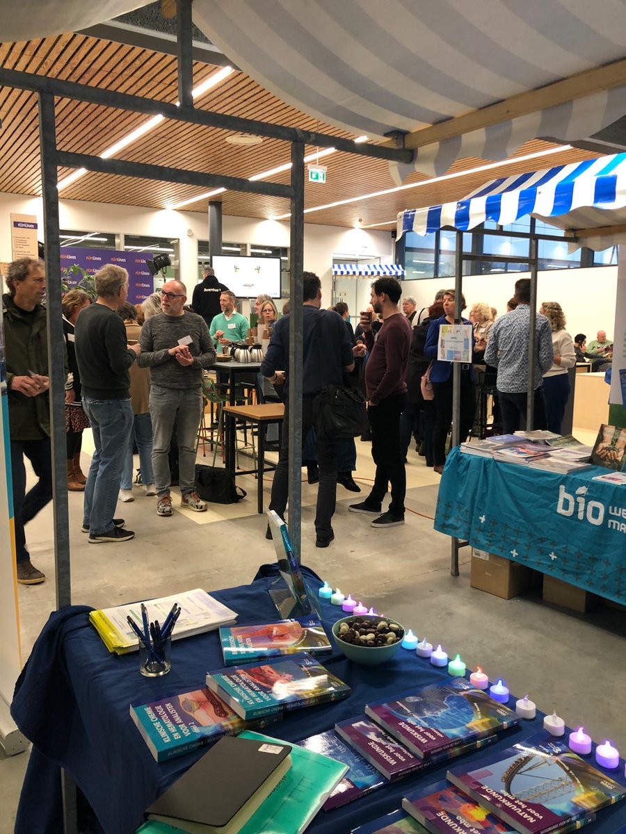 Vandaag aanwezig op de Labdag 2024 met een stand en twee keer een workshop gegeven over onze online leeromgeving. Inspirerende en zeer goed georganiseerde dag met zo'n 250 docenten en teamleiders mbo laboratoriumonderwijs. Organisatie bedankt!