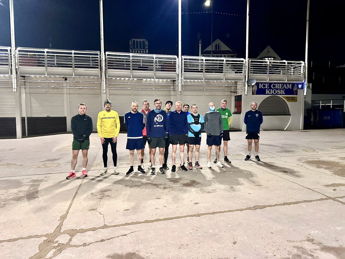 Progradar's tweet image. BRR Structured Training - w/u, 5(4mins effort &amp;amp; 2 recovery), c/d - fantastic effort from everyone on a freezing evening 🥶 😁🏃‍♂️💪 @RunComPod #structuredtraining