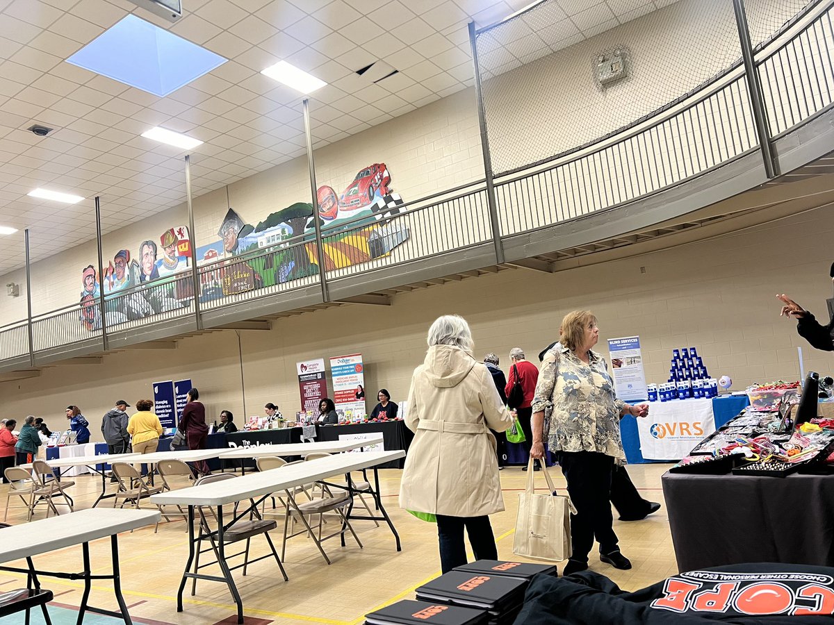 ASAP_PREVENTION's tweet photo. Team ASAP in Talladega today at the Iron Bowl Themed Health Fair!🟠⚫️
#TeamASAP #Ironbowl #Healthfair https://t.co/CV3UtjFT5G