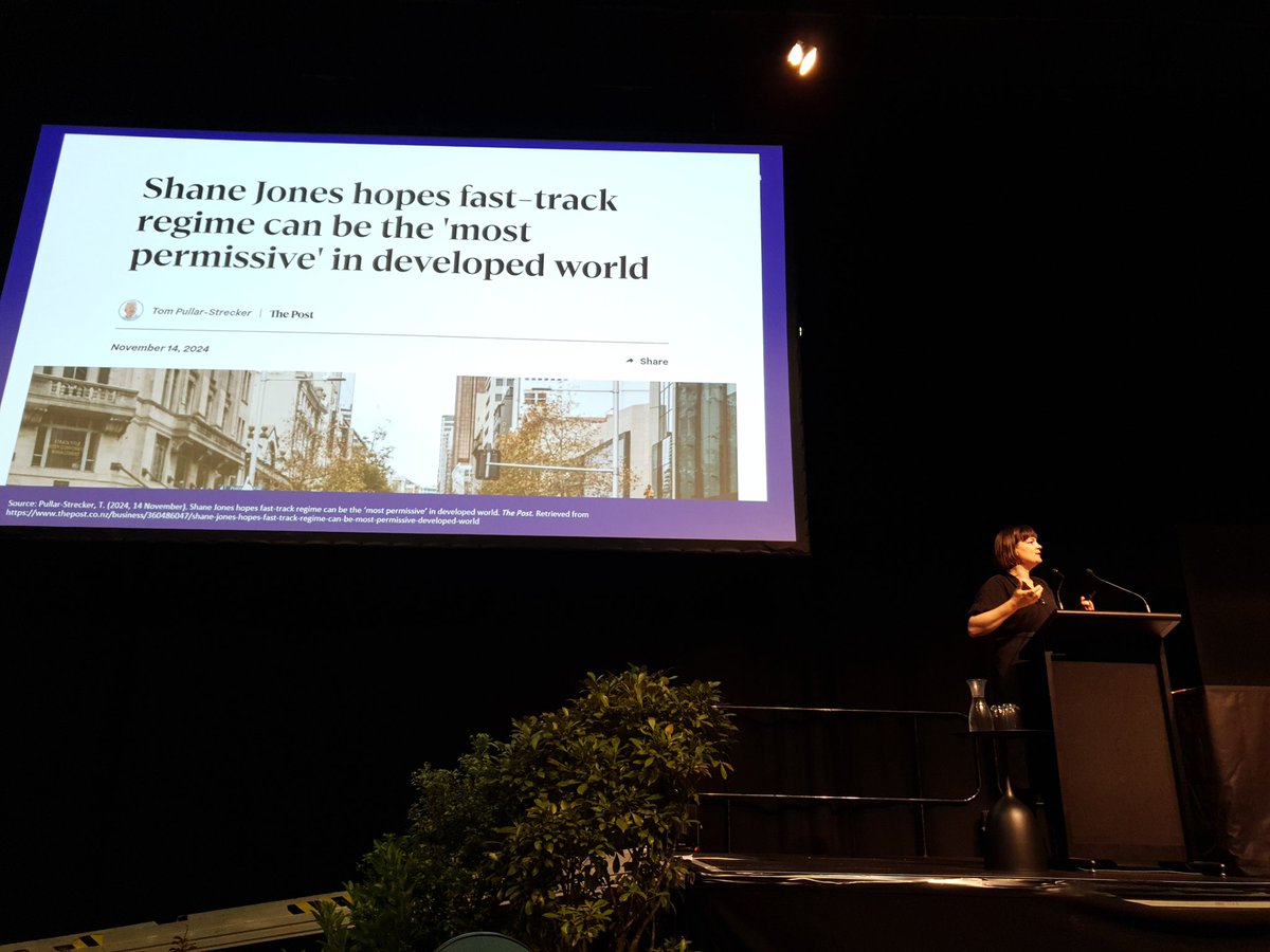 Joanne Clapcott tweet media