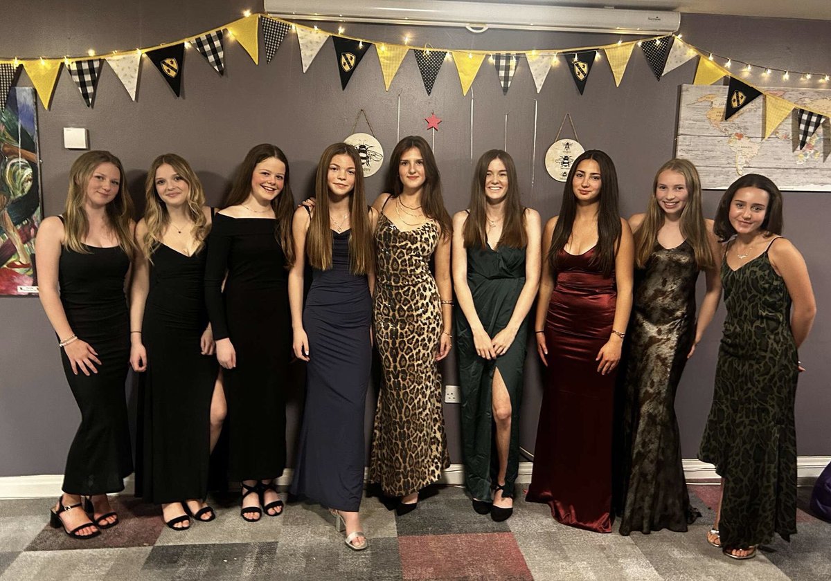 Style House tweet media