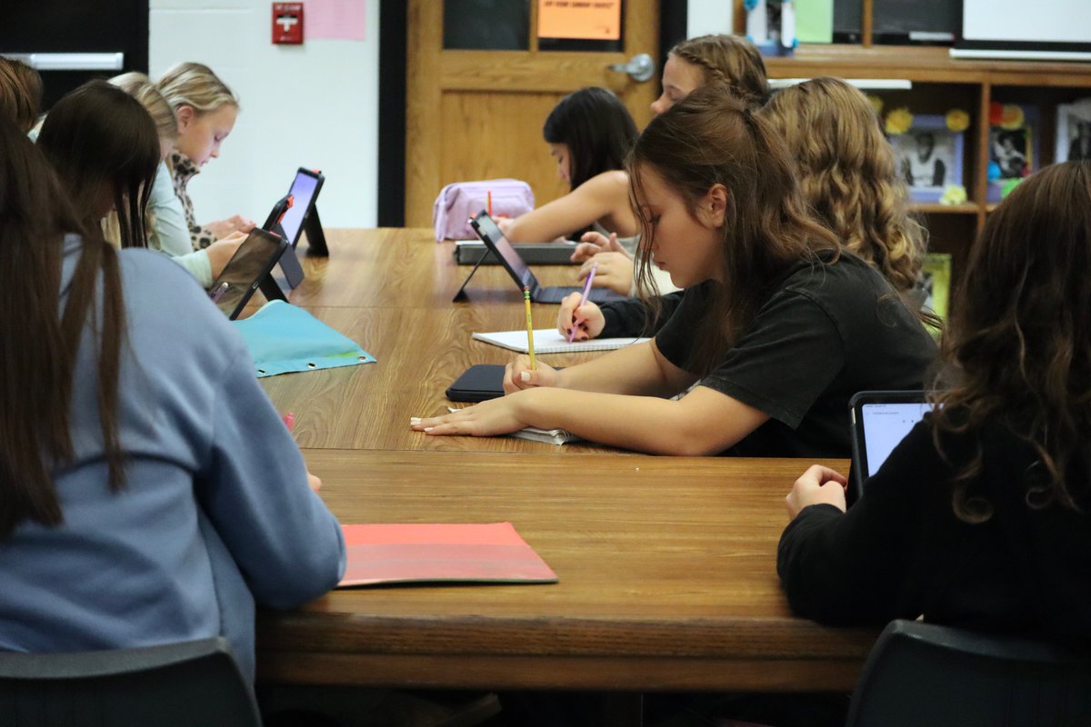 Thanks to the PTO, <a href="/JMSbears/">Jones Middle School</a> welcomed best-selling author Margaret Peterson Haddix for an unforgettable experience today! She led a small-group story-writing workshop with some of our budding writers, and later, the entire school gathered for an assembly.

#ServeLeadSucceed