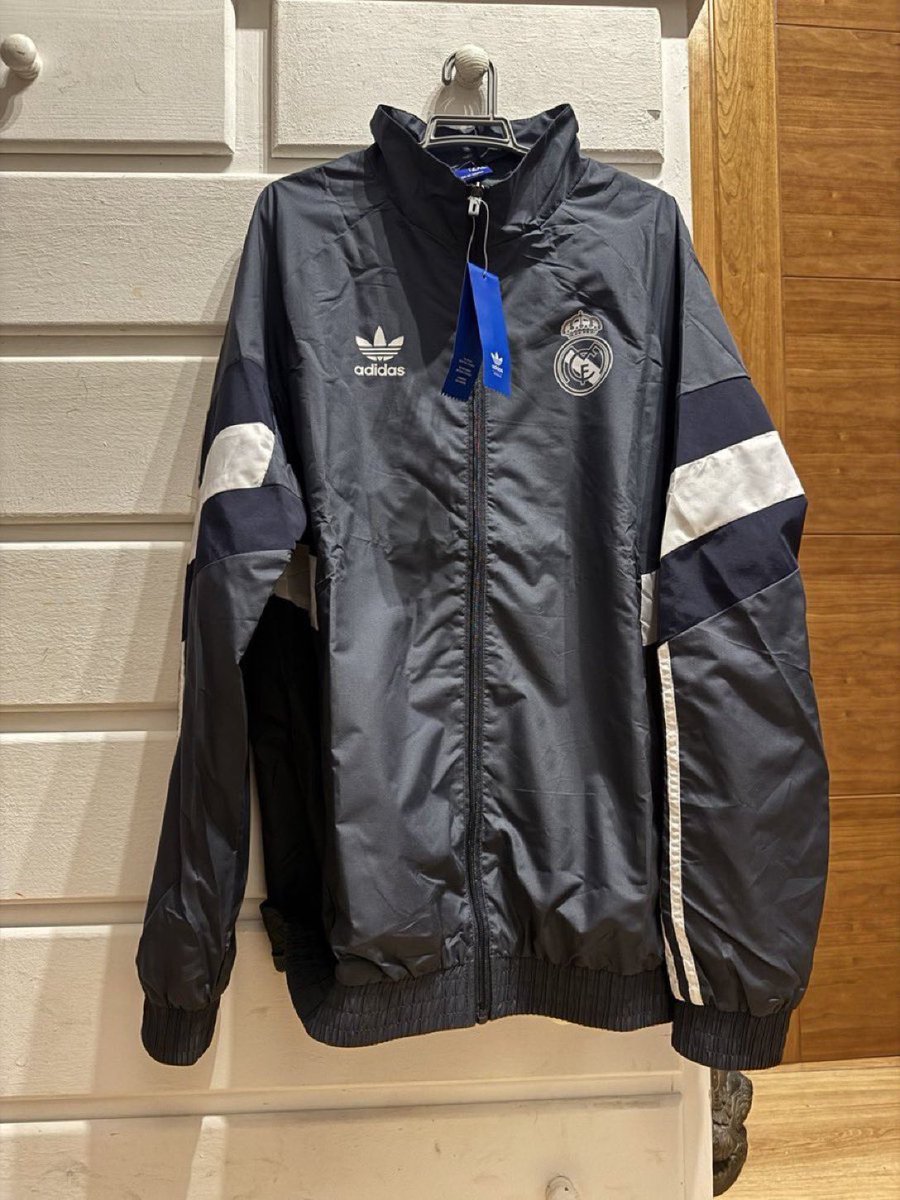 Real Madrid Fans 🤍 tweet media