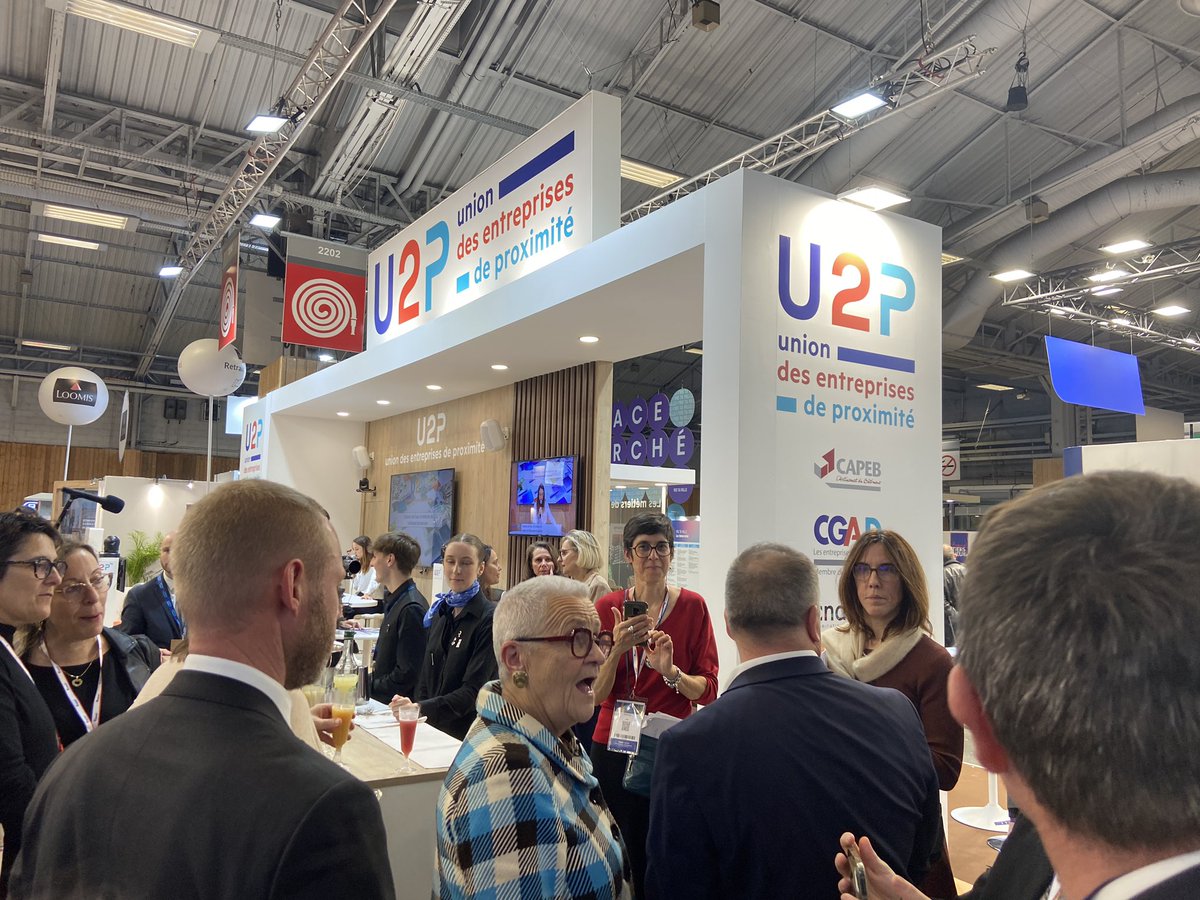 MorvanMickael's tweet photo. L U2P Bretagne présente au salon des maires à paris  en présence de jean pierre Savignac maire de cesson sevigne merci à madame là ministre délégué francoise gatel pour son passage sur l espace U2P France https://t.co/zzlOo5Trhq