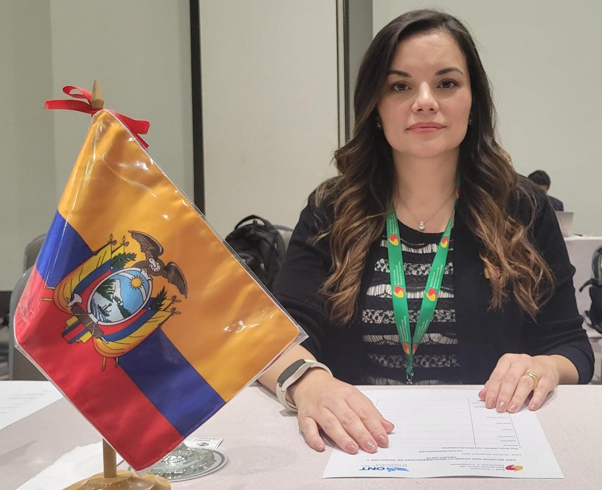 IndotEcuador's tweet photo. Ecuador se destaca en la XXIV Reunión de la Red/Consejo Iberoamericano de Donación y Trasplante (#RCIDT) en Perú.
Durante la primera jornada, los países miembros, resaltaron los avances del Ecuador en la gestión de donación y trasplante con más de 670 procedimientos exitosos realizados en lo que va del año y el reconocimiento internacional a través de #Donasur, son un testimonio del esfuerzo coordinado entre las instituciones, los profesionales de la salud y la sociedad. Estos avances solo son posibles gracias a un sistema sólido, un marco regulatorio claro y, sobre todo, al invaluable espíritu de solidaridad de nuestra comunidad.
Nuestro compromiso es claro: fortalecer las capacidades hospitalarias y consolidar una cultura de donación que salve vidas.
@ONT_esp @incucaioficial @Minsa_Peru @opsoms @marioherrerav @DrAntonioNaran