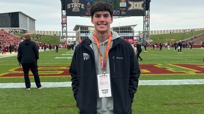 RECRUIT IOWA STATE |  Iowa State Game Day Visit impresses rising 2026 prospect Mason Claus, Draws Cyclones' Recruiting Interest

🌀Keokuk linebacker <a href="/_Mason_Claus/">Mason Claus</a>, a top 2026 prospect, highlights Iowa State’s electric atmosphere and coaching connection as his recruitment heats up