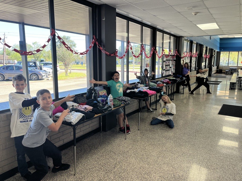 Some awesome students from Mrs. Green’s homeroom class collected all the lost and found items from around WDE today! The items are all in the cafeteria for parents and students to look through tomorrow at the Thanksgiving Feast!