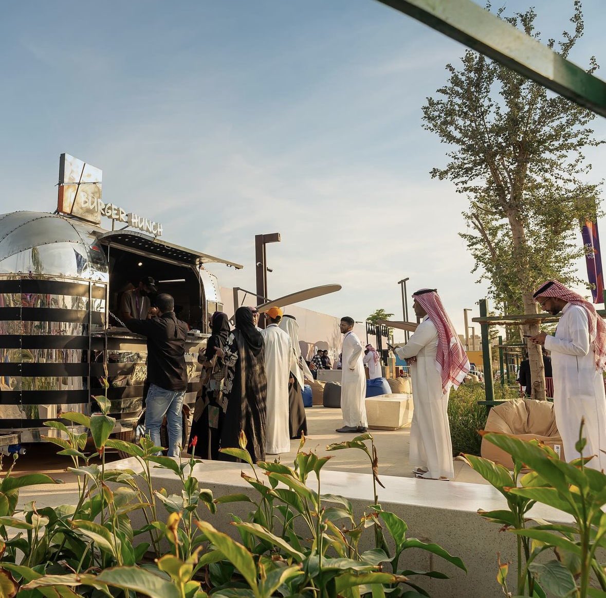 Burger Hunch | برجر هنش tweet media