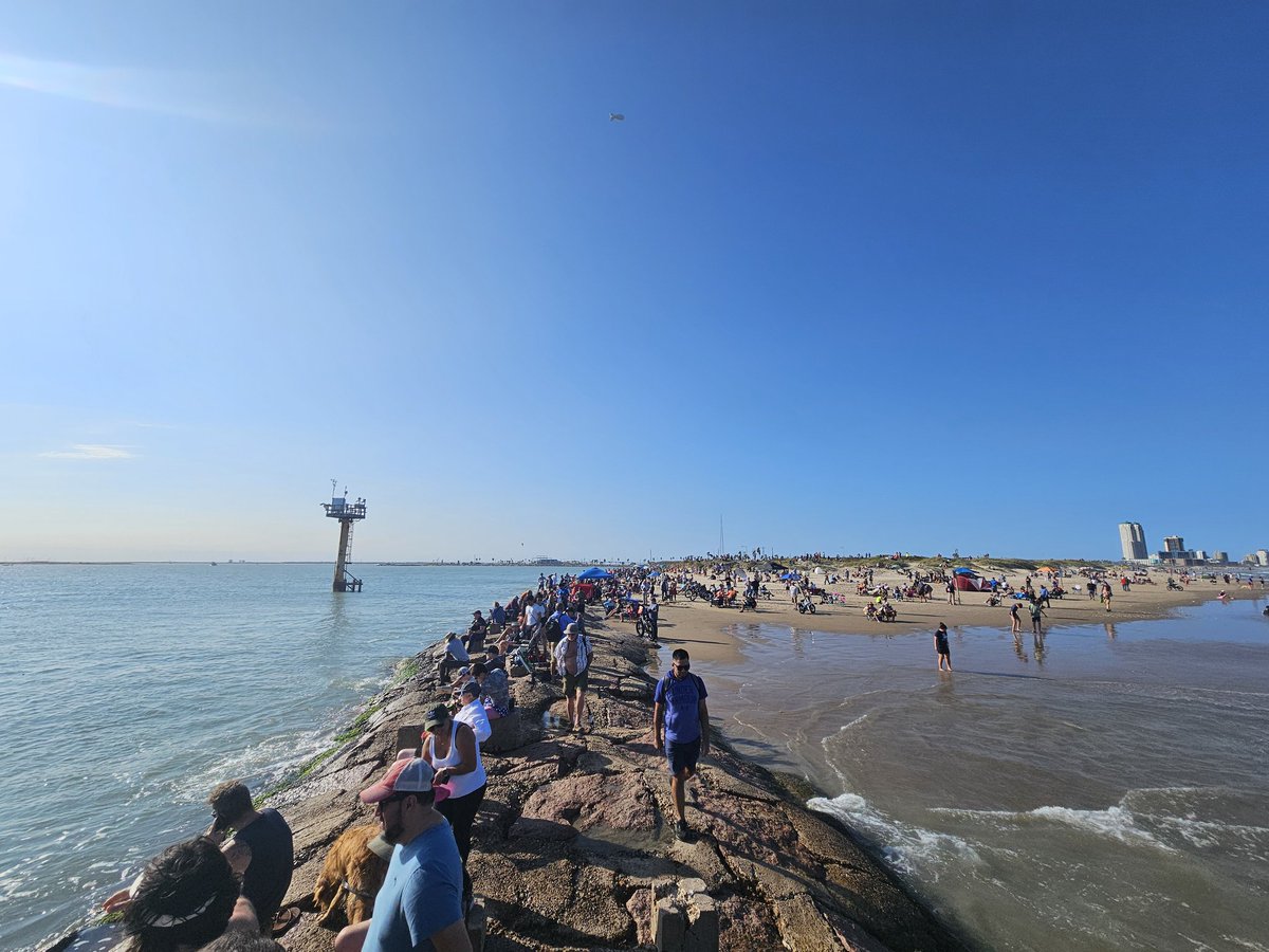 DanMcdanMcdan's tweet photo. @southpadre https://t.co/eD1qkMzRYD