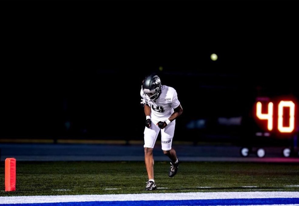 kj π² (@yeahkjay) on Twitter photo Full Szn Highlights 6β3 175 DB real shutdown corner in the Top Conference in Cali!! True Freshman (Full Qualifier) <a href="/4elite_lou/">Lucious Davis (Coach Lou)</a> <a href="/DCoachJimenez/">Daniel Jimenez</a> <a href="/Coach_Rich28/">Coach Rich Alvarez</a> hudl.com/v/2QBT05 Full Szn Highlights 6β3 175 DB real shutdown corner in the Top Conference in Cali!! True Freshman (Full Qualifier) <a href="/4elite_lou/">Lucious Davis (Coach Lou)</a> <a href="/DCoachJimenez/">Daniel Jimenez</a> <a href="/Coach_Rich28/">Coach Rich Alvarez</a> hudl.com/v/2QBT05