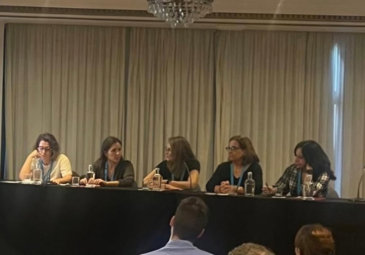 ucimacarena's tweet image. Orgullosos de participar  en la " I Jornada del Paciente con Cáncer en Situación Crítica ", sobre manejo del paciente crítico oncológico. @saom_oncologia @ucimacarena @HUVMacarena #OncoUCI #CuidadosCríticos