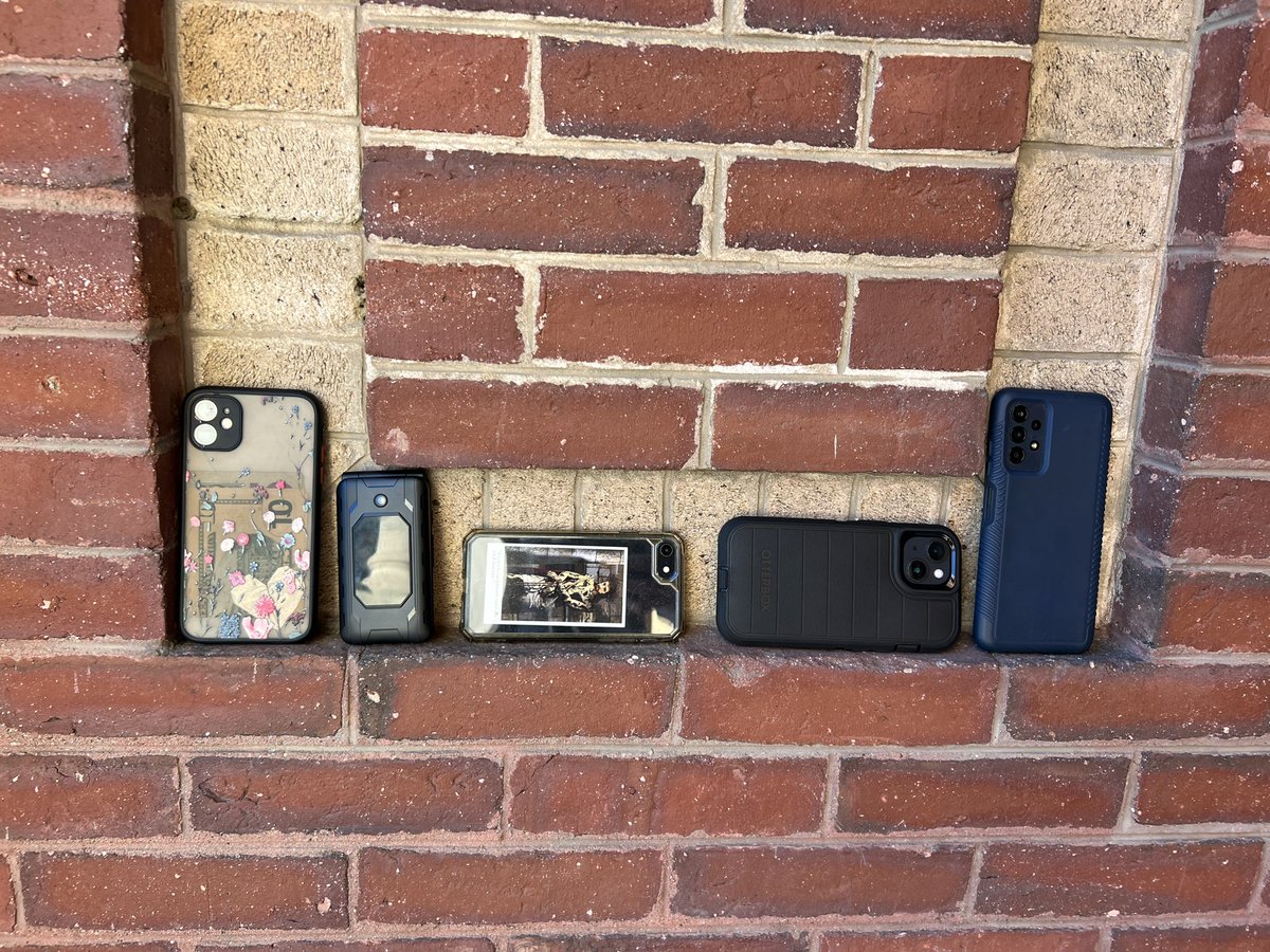 TCarrollEduc's tweet image. I love the Thomas Aquinas College policy of banning cell phones in academic buildings. It leads to a piling up of phones outside the academic buildings, but allows undistracted intellectual conversations in their Socratic-style classrooms.