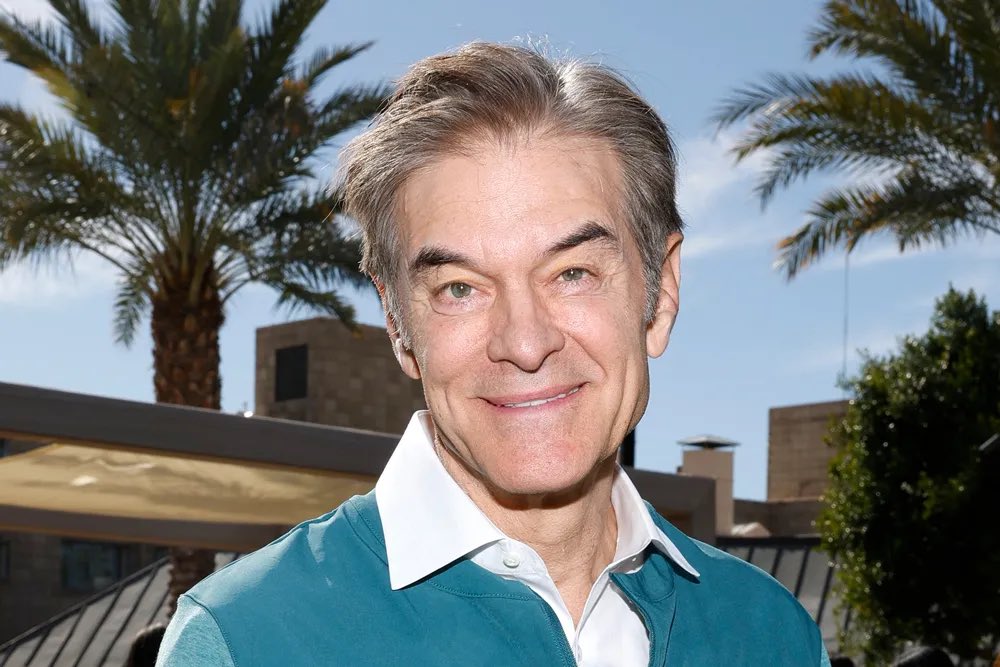 PopCrave's tweet image. Donald Trump chooses Dr. Oz as the Centers for Medicare and Medicaid Services (CMS) Administrator.