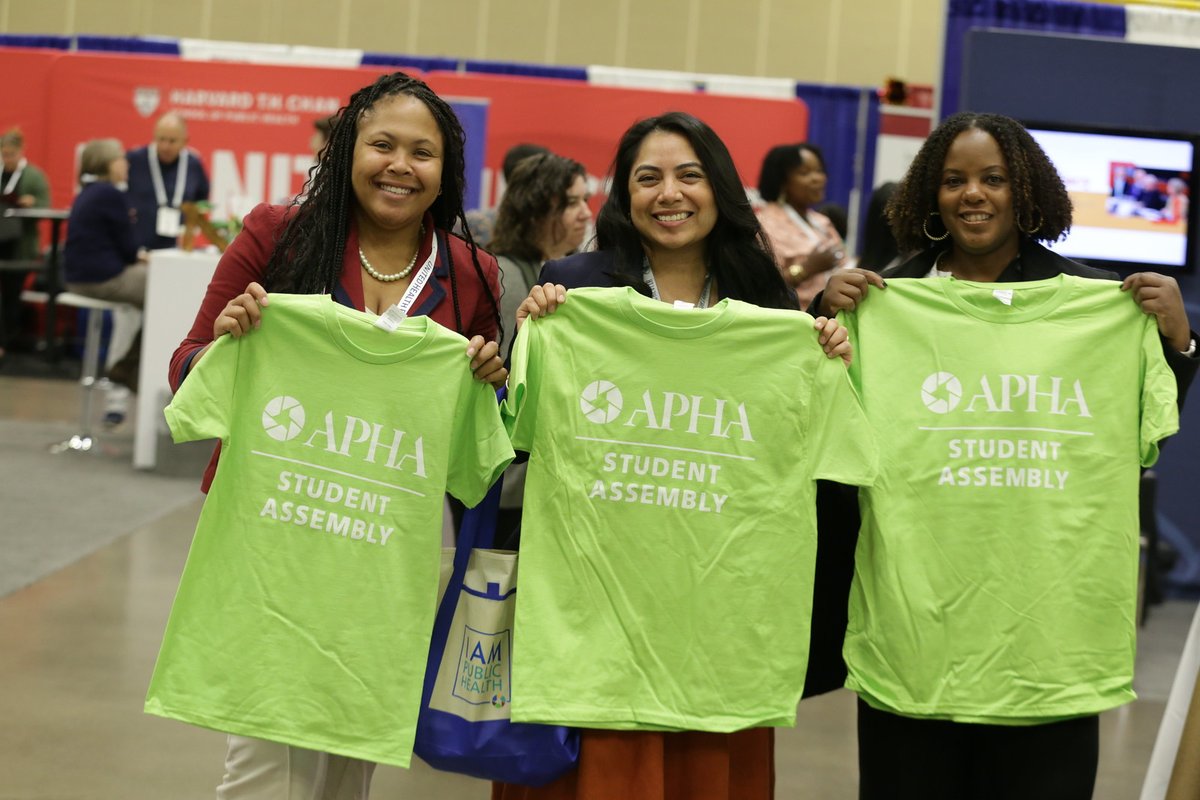 Empowering the future of public health! 🌟 The APHA Student Assembly is all about leadership, learning, and community. Who's ready to join the movement? 💚 #PublicHealth #APHA #StudentAssembly