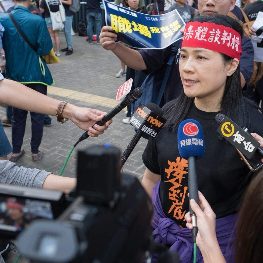 BWIglobal's tweet photo. BWI condemns the sentencing of the "Hong Kong 47" under the draconian National Security Law (NSL). We demand their release and call on the global community to hold Hong Kong and China accountable for this assault on democracy. ✊  

🔗 Full statement: https://t.co/utD9faB3Ux https://t.co/LbWShFwsV1