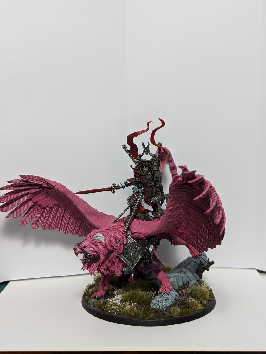 ReachForTheLol's tweet photo. The Scarlet Queen rides out atop her Big Cat

#BloodflameArt #RaorArt #HoloHammer https://t.co/AlSNERCspZ