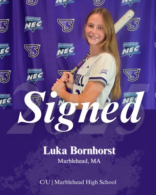 SIGNED ✍🏼 

Homegrown blood staying in Massachusetts 💪🏽💜 #GoHill