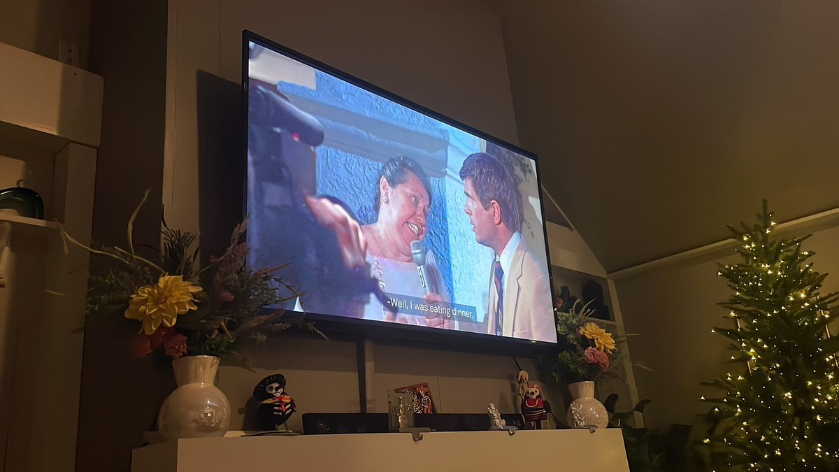 kand1974's tweet photo. #Direct2VideoLive

I loved they used the same actors from the original for this gag. https://t.co/KqHxTzA90i