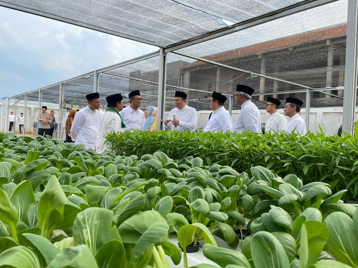 mes_indonesia's tweet photo. #ShariaEconomyThread: Kemandirian Ekonomi Pesantren untuk Indonesia Maju