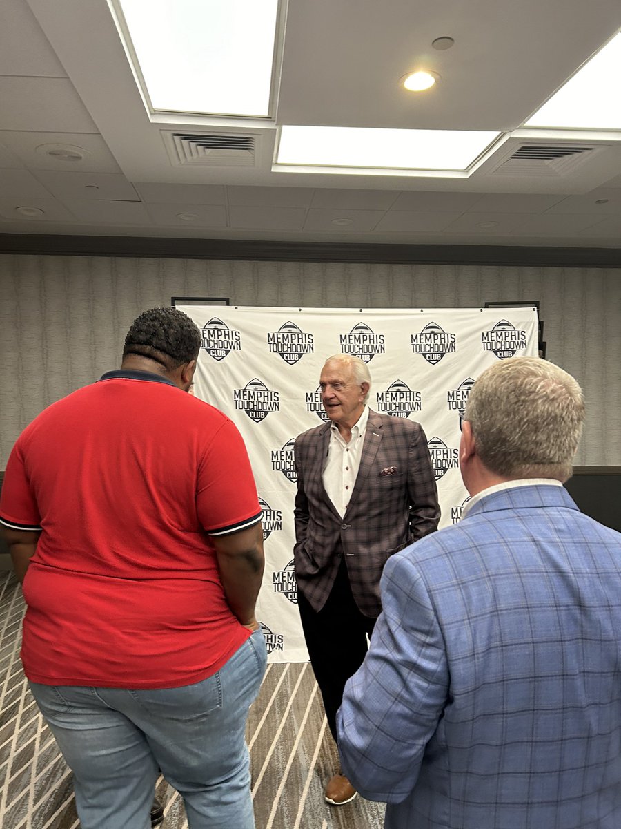 TDClubMemphis's tweet image. A big thank you to former @HailStateFB @AggieFootball coach football coach Jackie Sherrill for coming to Memphis and sharing his insights on the state of college football.
