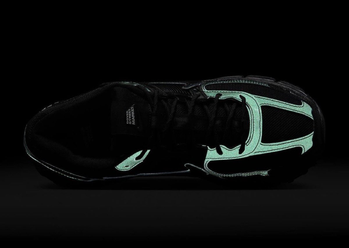 DSM × Nike Zoom Vomero 5 SP “Black Emerald”が国内11月21日（木 