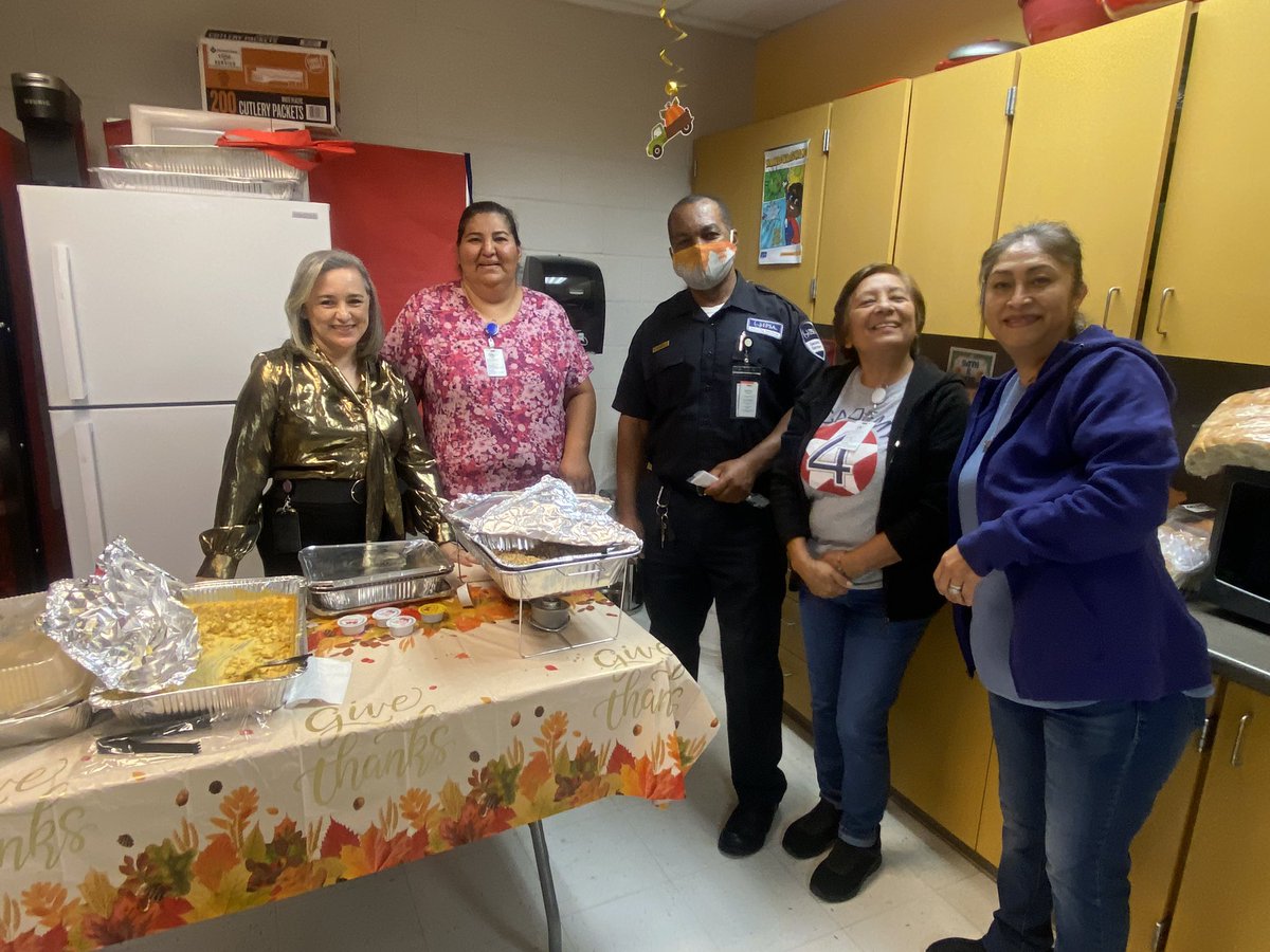 Our Annual Thanksgiving Lunch at Pickle Elementary was such a fun celebration! We're thankful for our amazing teachers, staff, and community who make our school a special place. 🦃 <a href="/AISDElementary/">@AISDElementaryProud</a> <a href="/WeAreAISD/">Austin ISD Office of Talent Strategy</a> <a href="/MsWendyDMills/">Wendy Mills</a> <a href="/Matias_AISD/">Matias Segura</a> <a href="/hunterforAISD/">Candace Hunter</a>