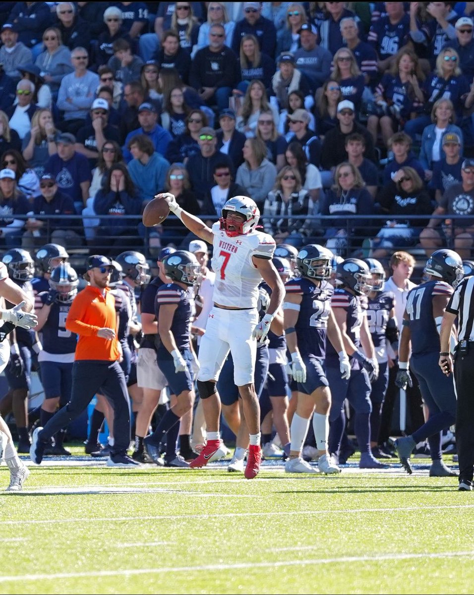 I will be in Gunnison this weekend 🖤❤️<a href="/COACH_JRC/">JR Conkright</a> <a href="/MountaineerFB/">Western Colorado Football</a> <a href="/warriorqbcoach/">Warren McCarty</a> <a href="/SeanMee59004170/">Sean Meehan</a> <a href="/Otool11/">Oran Tool</a>