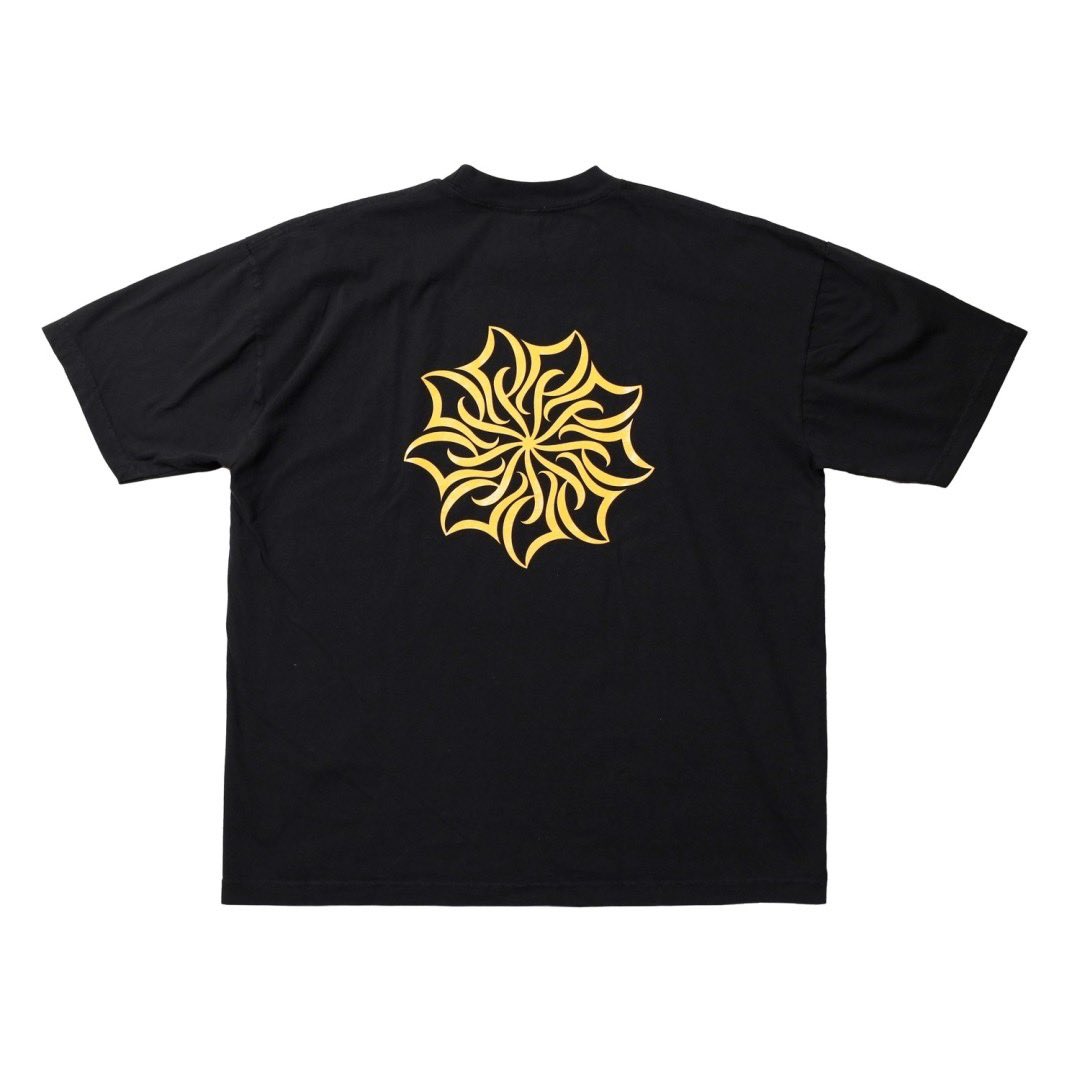 RIZE_official's tweet photo. 11.23 SAT 20:00 ON SALE⚡️

【RIZER'S CLUB Limited Online Sales】

RIZE Photo Tee  
Photo by cherry chill will

¥7,000 (Tax in)

6.5 oz Short Sleeve T-Shirt
silk screen print
usa cotton 100

#RIZE
#ZEUS https://t.co/oegTOhVORX