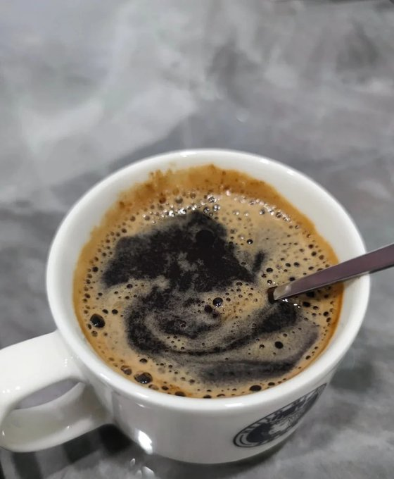 Garbageasdf's tweet image. 午後のピックアップコーヒー