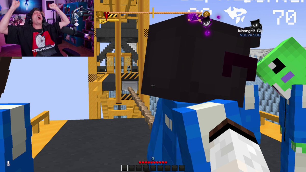 Geek Lounge tweet media